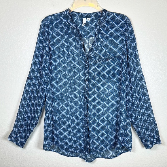 Kut from the Kloth Tops - KUT Chiffon Button Up Top